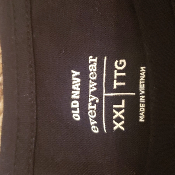 EUC Black Old Navy Short Sleeve Shirt Size XXL - Picture 2 of 2